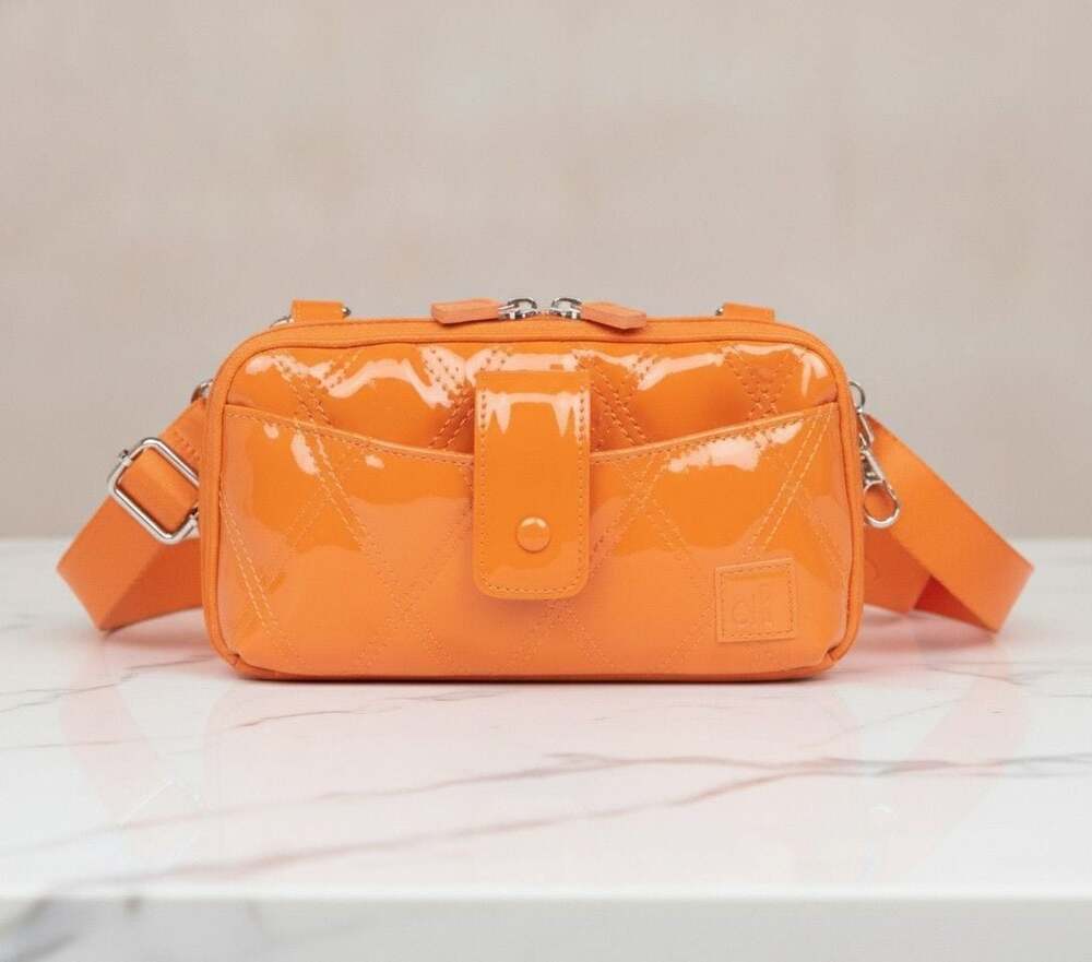 IHKWIP The Ring Ring Crossbody Cell Phone Purse RFID Wallet Patent Carrot NWT